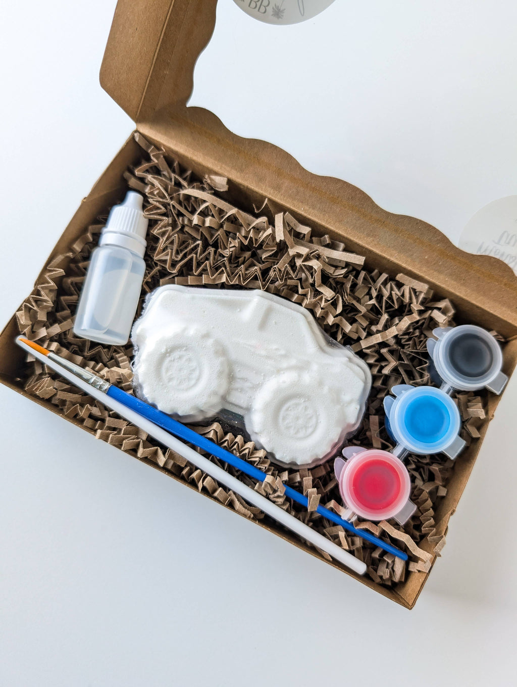 Paint-Your-Own Monster Truck Bath Bomb