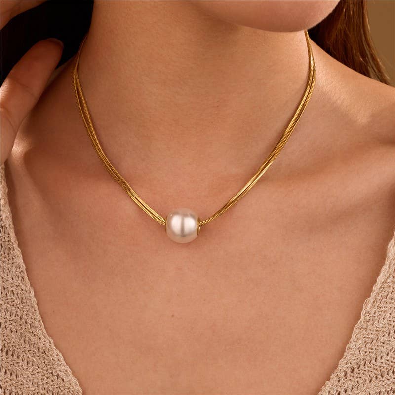 STAINLESS STEEL NON-TARNISH PEARL NECKLACE | 40NK9689: GOLD