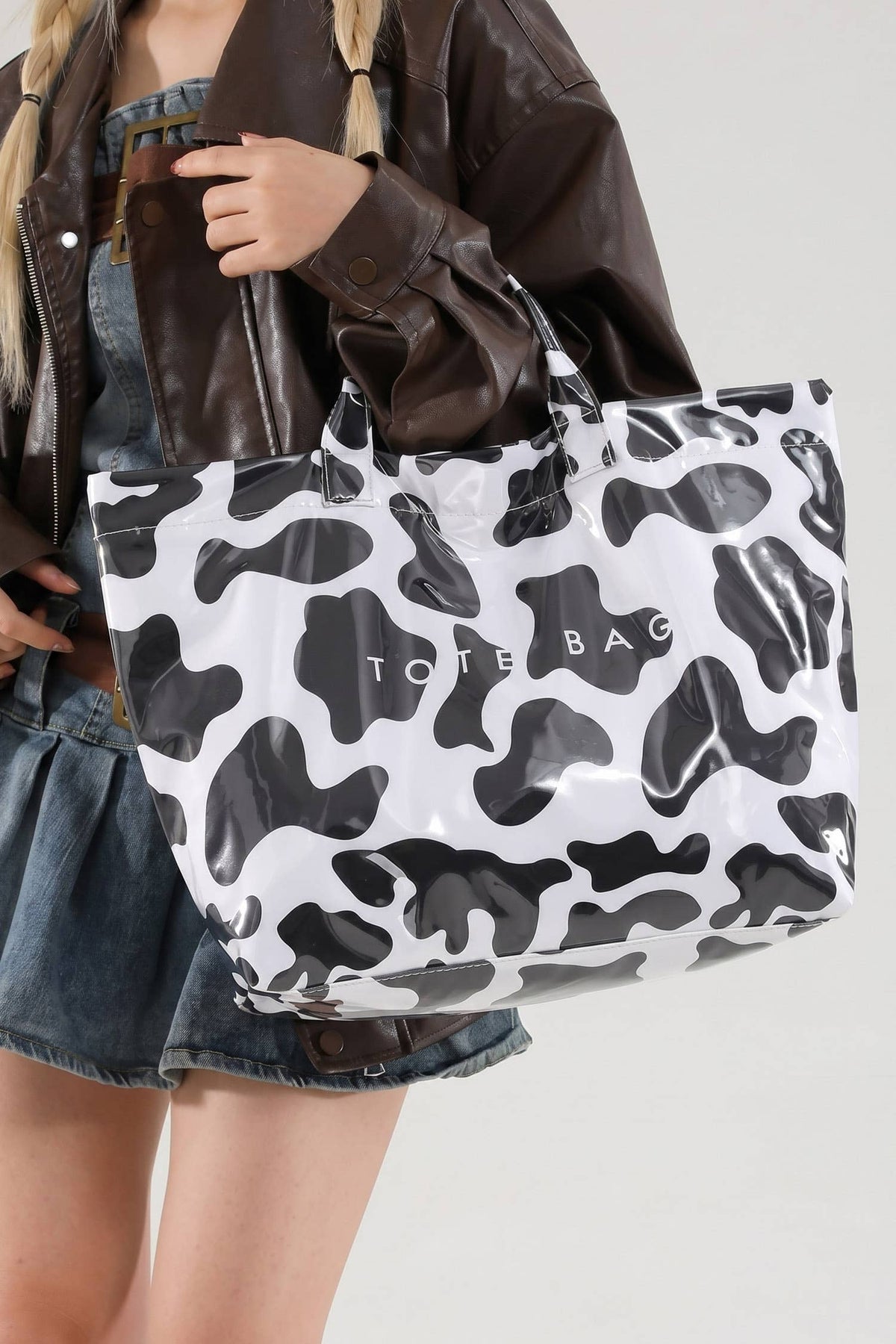 Cow Spots/ Leopard/ Zebra/ Tropical Print Travel Tote Bag: Zebra / One Size