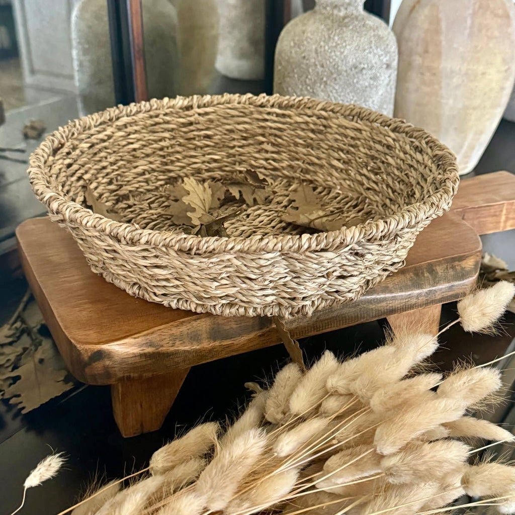 WG-1016 - Round Seagrass Basket