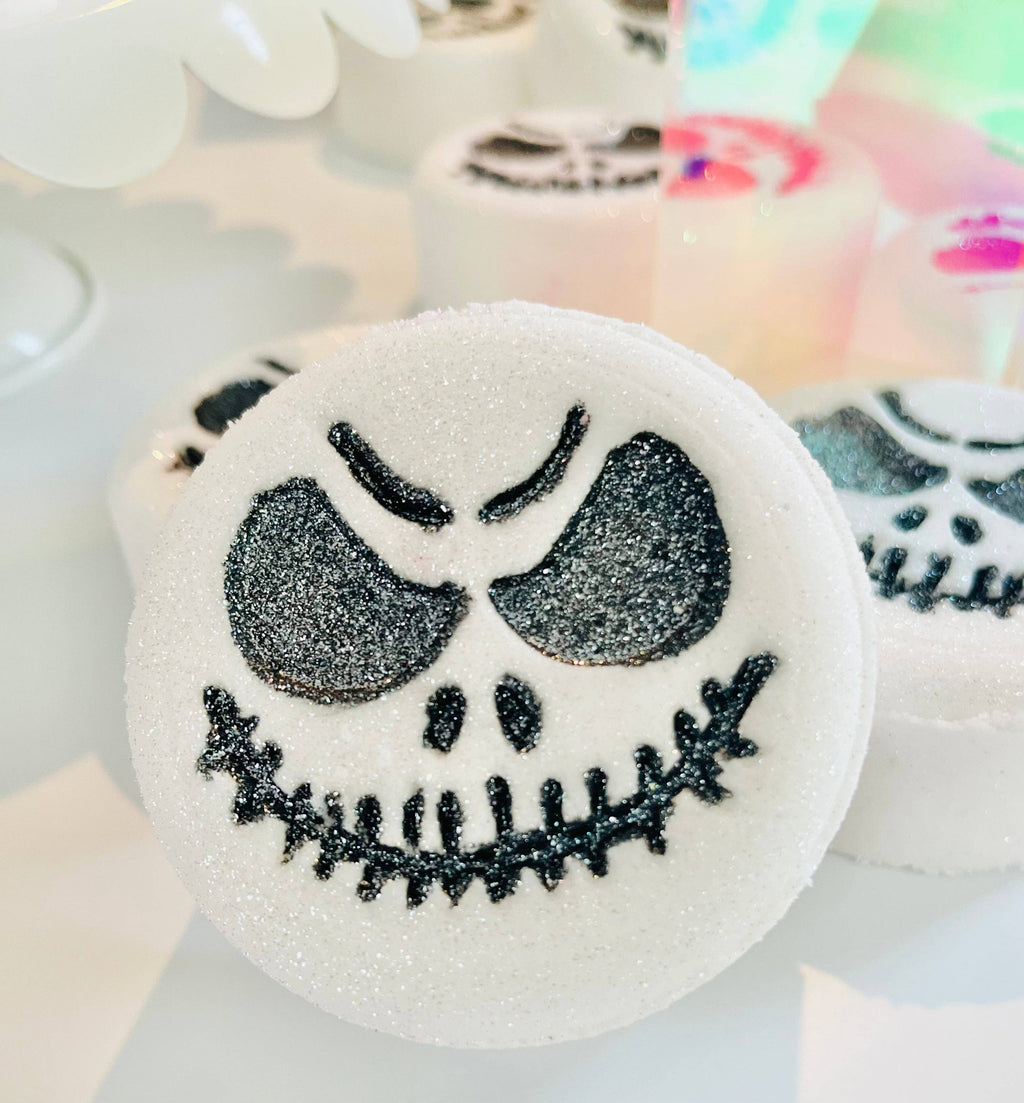 Bone Daddy Bath Bomb, Skull Bath Bomb, Halloween Bath Bomb