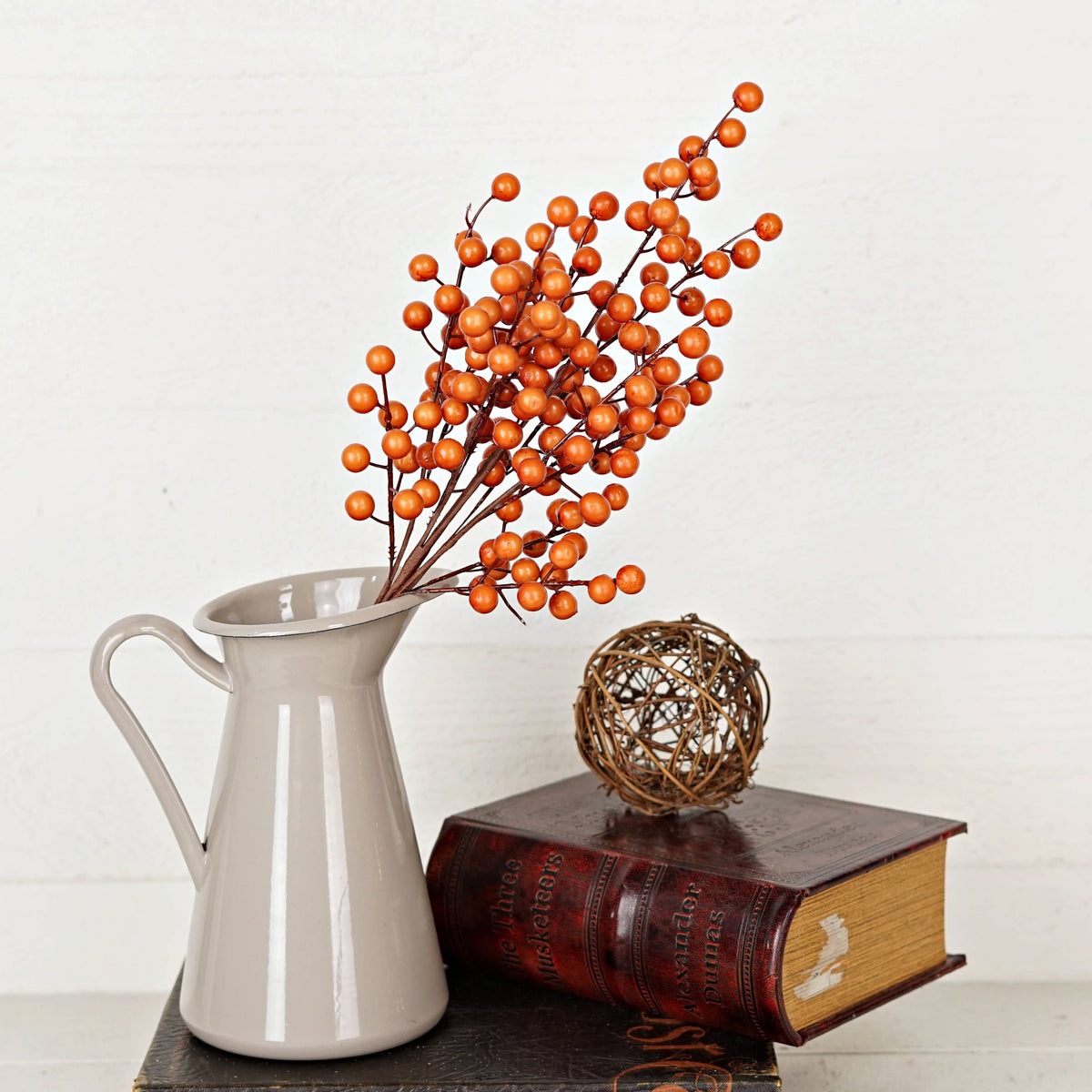 511975- 17in Orange Mountain Berry Bunch