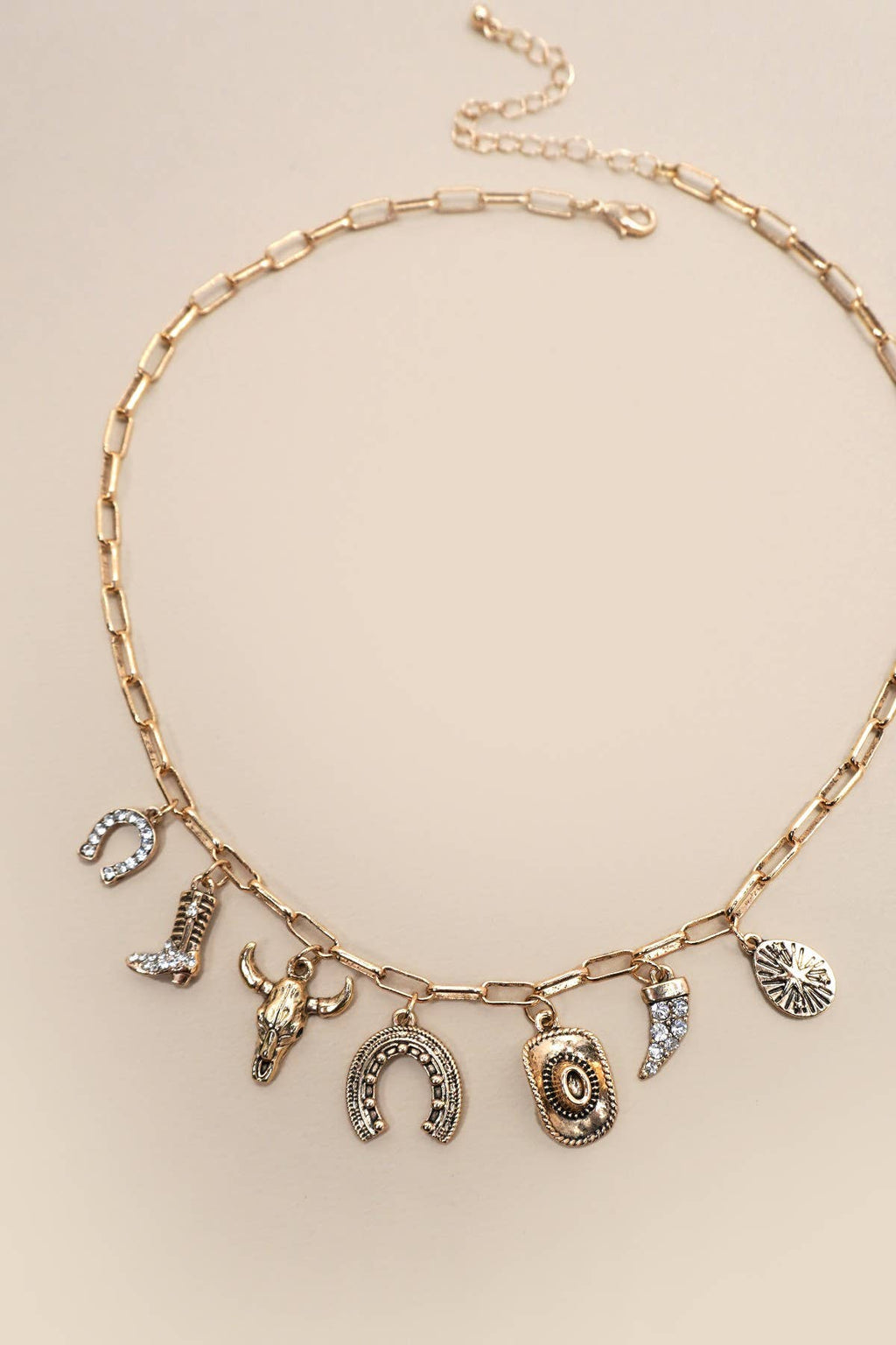 CHARM NECKLACE-WESTERN HAT HORSESHOE BOOT | 80N91404: Gold
