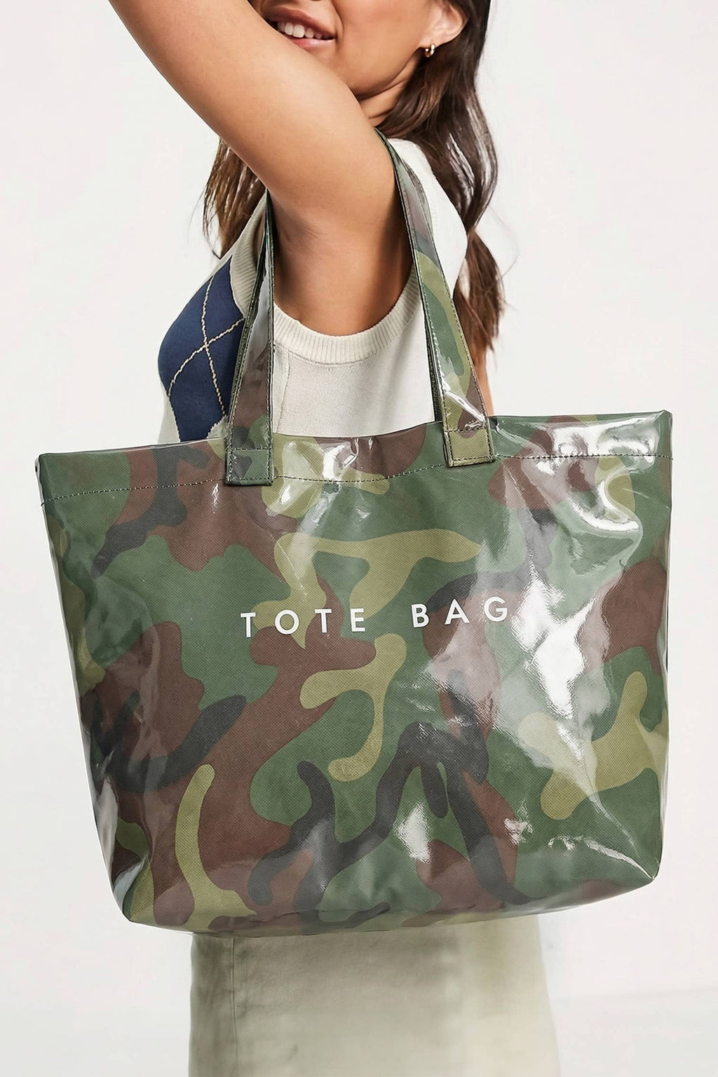 Camouflage Glossy PU Leather Tote Bag: Jungle Green / One Size