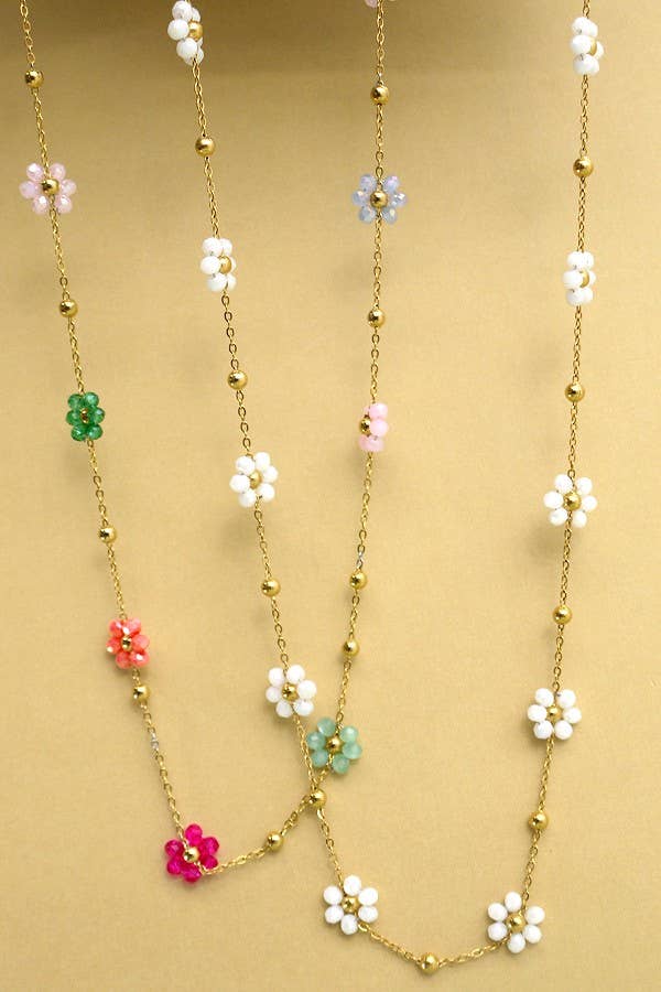 SUMMER MULTI BEADED FLOWER CHARM NECKLACE | 40NK308: White