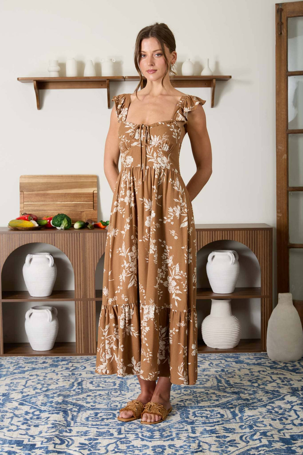 FLORAL FRONT TIE RUFFLE DETAIL CORSET MIDI DRESS: BROWN