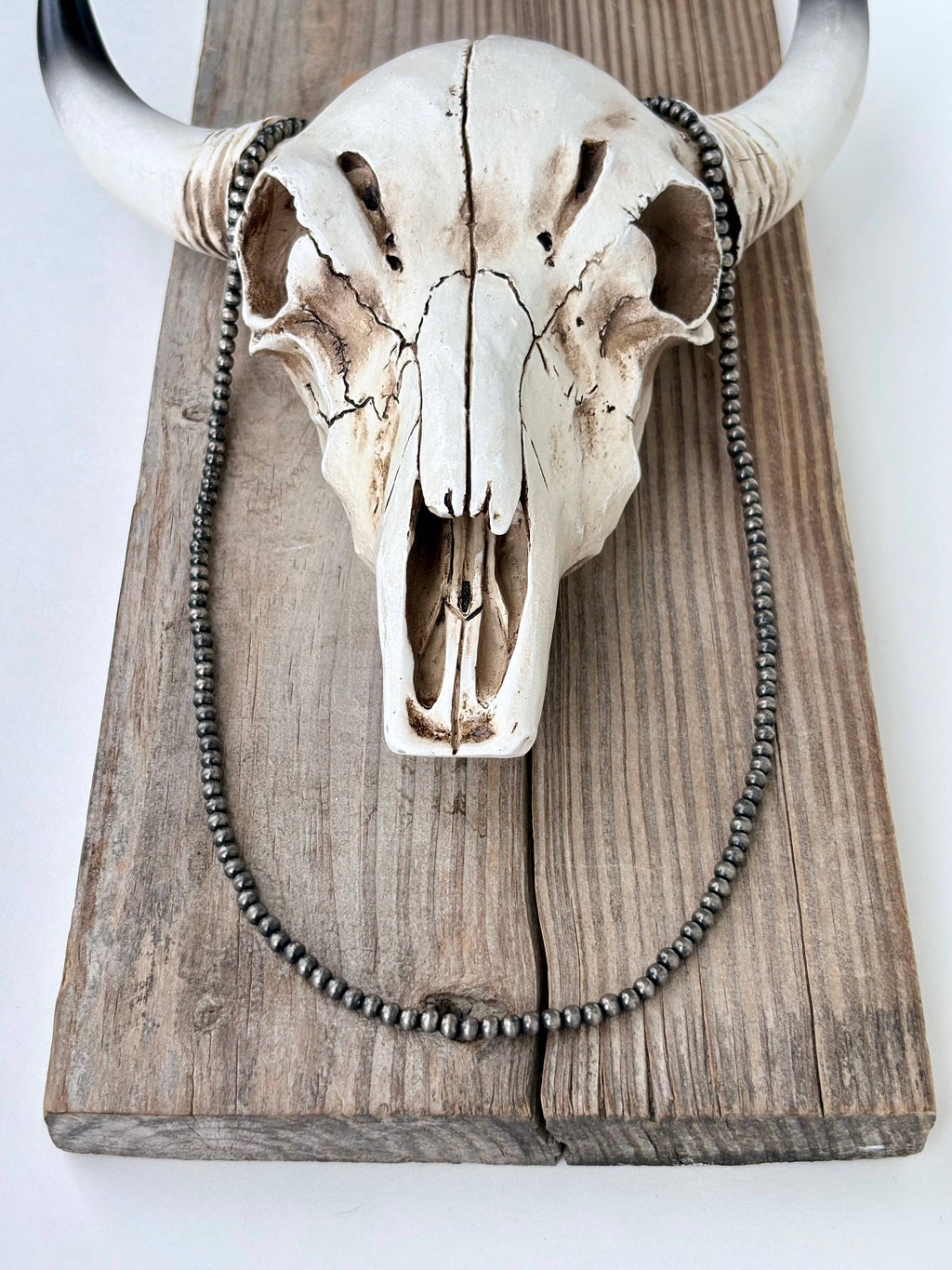 18” | 22” - 4MM Western Style Navajo Pearl Bead Necklace: 18"L