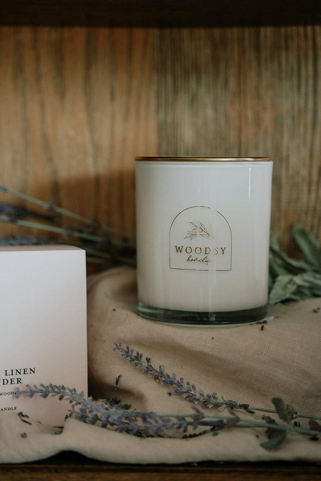 French Linens & Lavender l Gold Lid Candle & Boutique Box