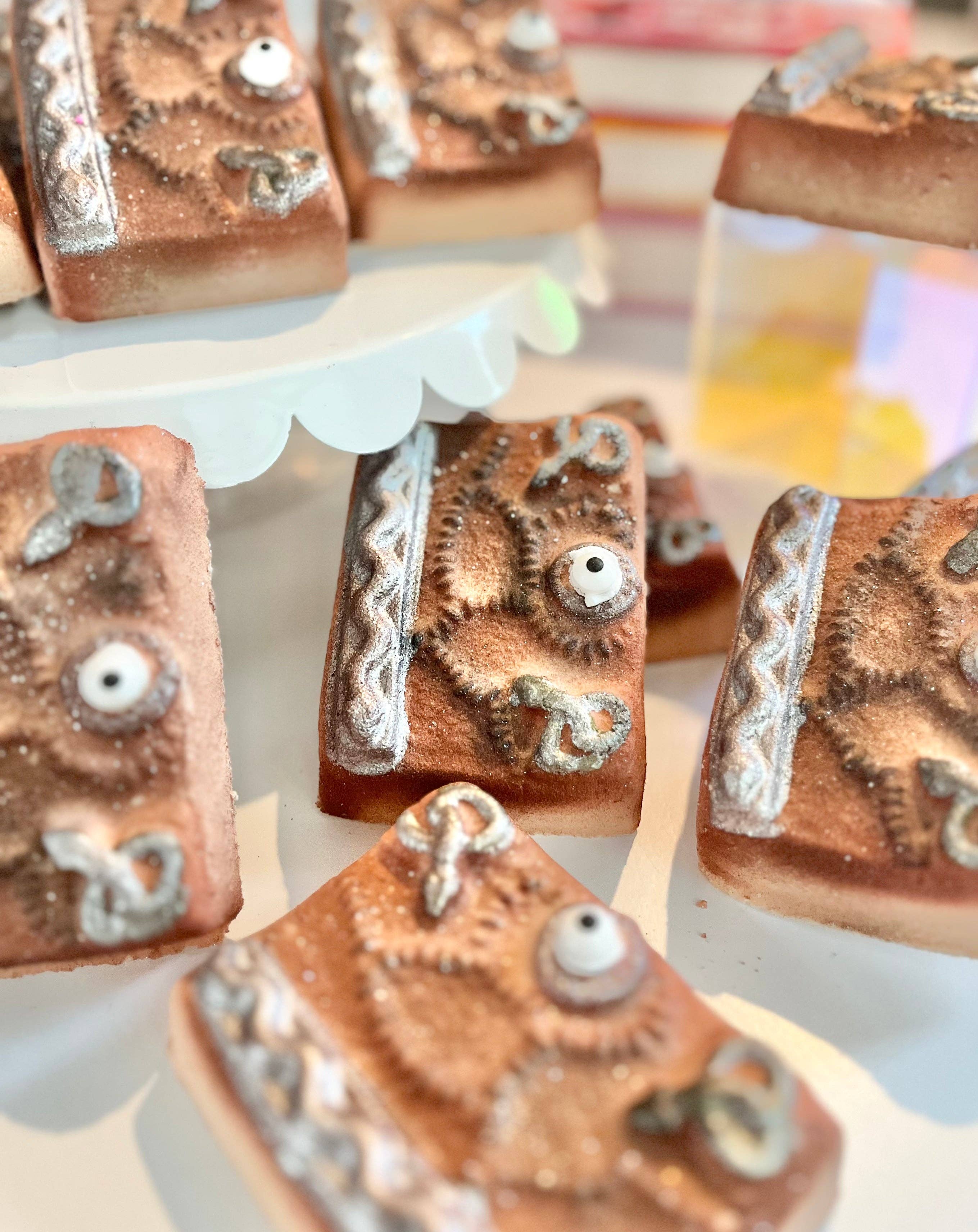 BooOK Bath Bomb, Hocus Pocus Inspired bath Bomb