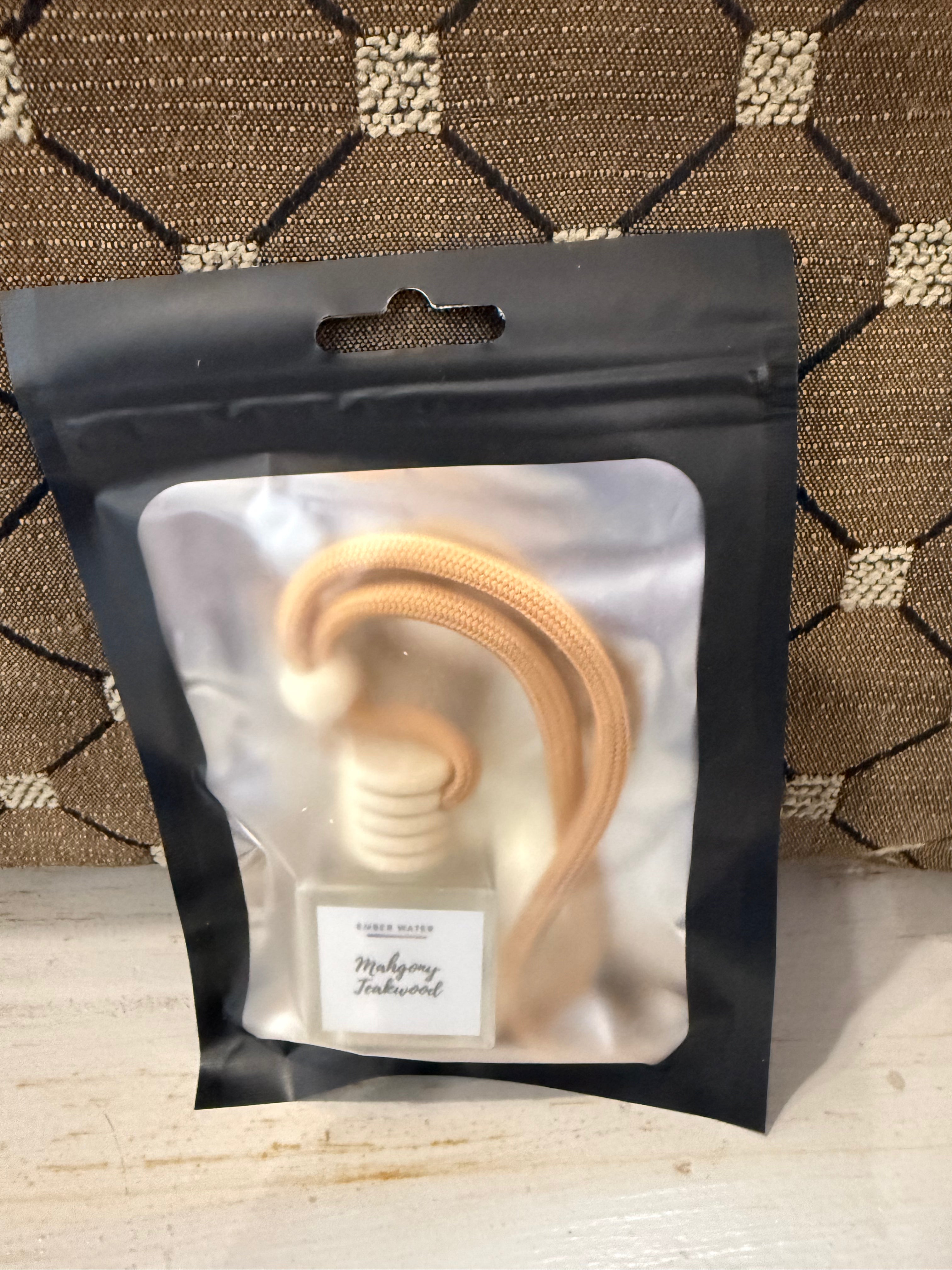 KJ mahogany teakwood diffuser