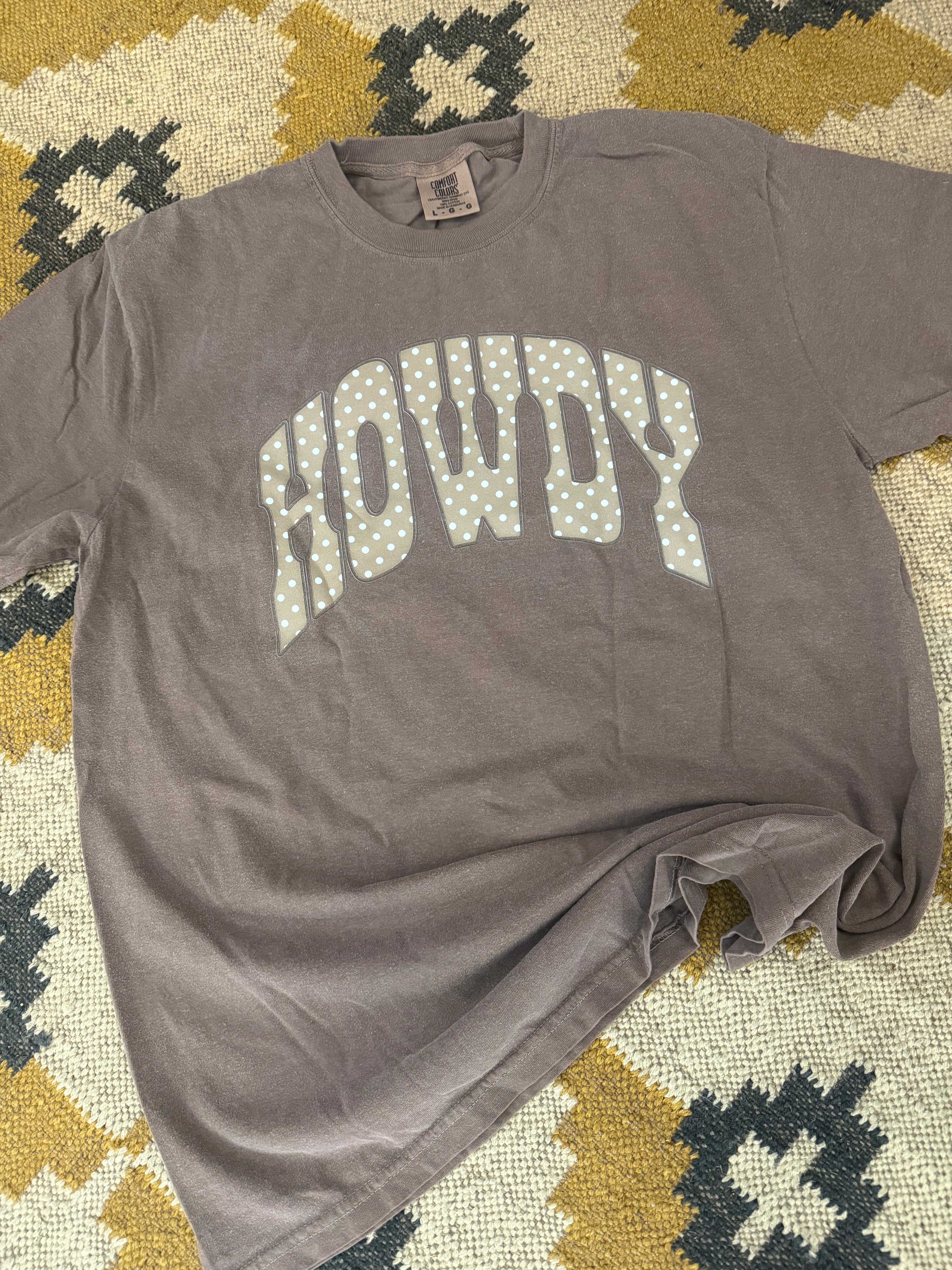 HowdyPolka dot graphic tshirt