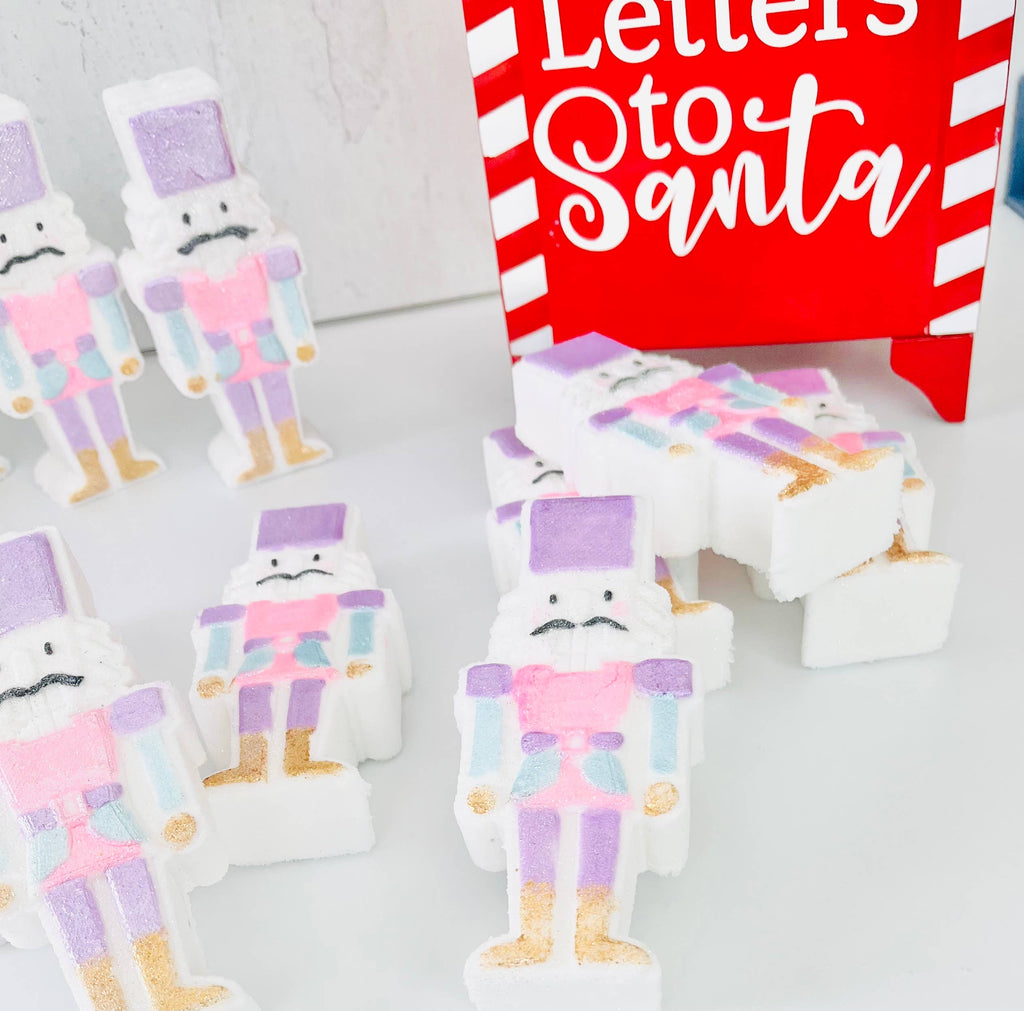 Nutcracker Bath Bomb: Multi