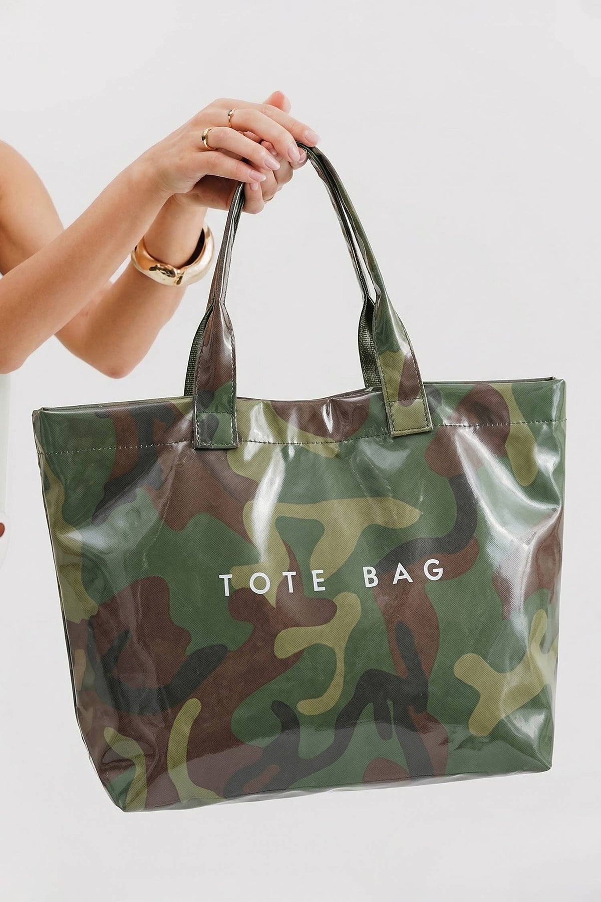 Camouflage Glossy PU Leather Tote Bag: Jungle Green / One Size