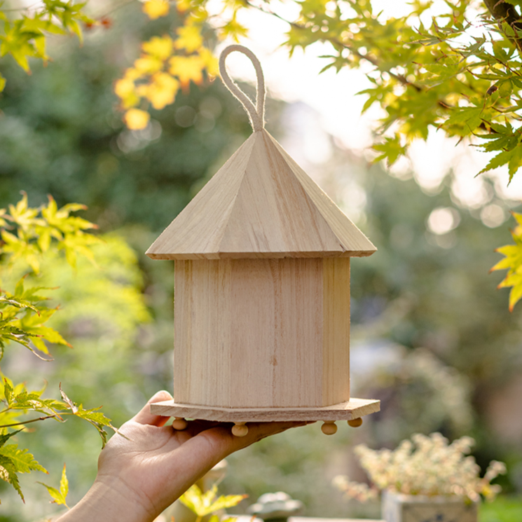 Natural Solid Wood Bird's Nest: Style [A]