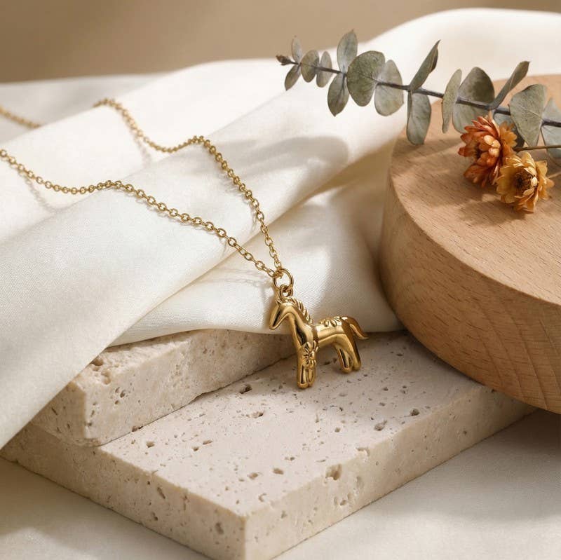 18K STAINLESS STEEL TARNISH FREE HORSE NECKLACE | 40NK9697: GOLD