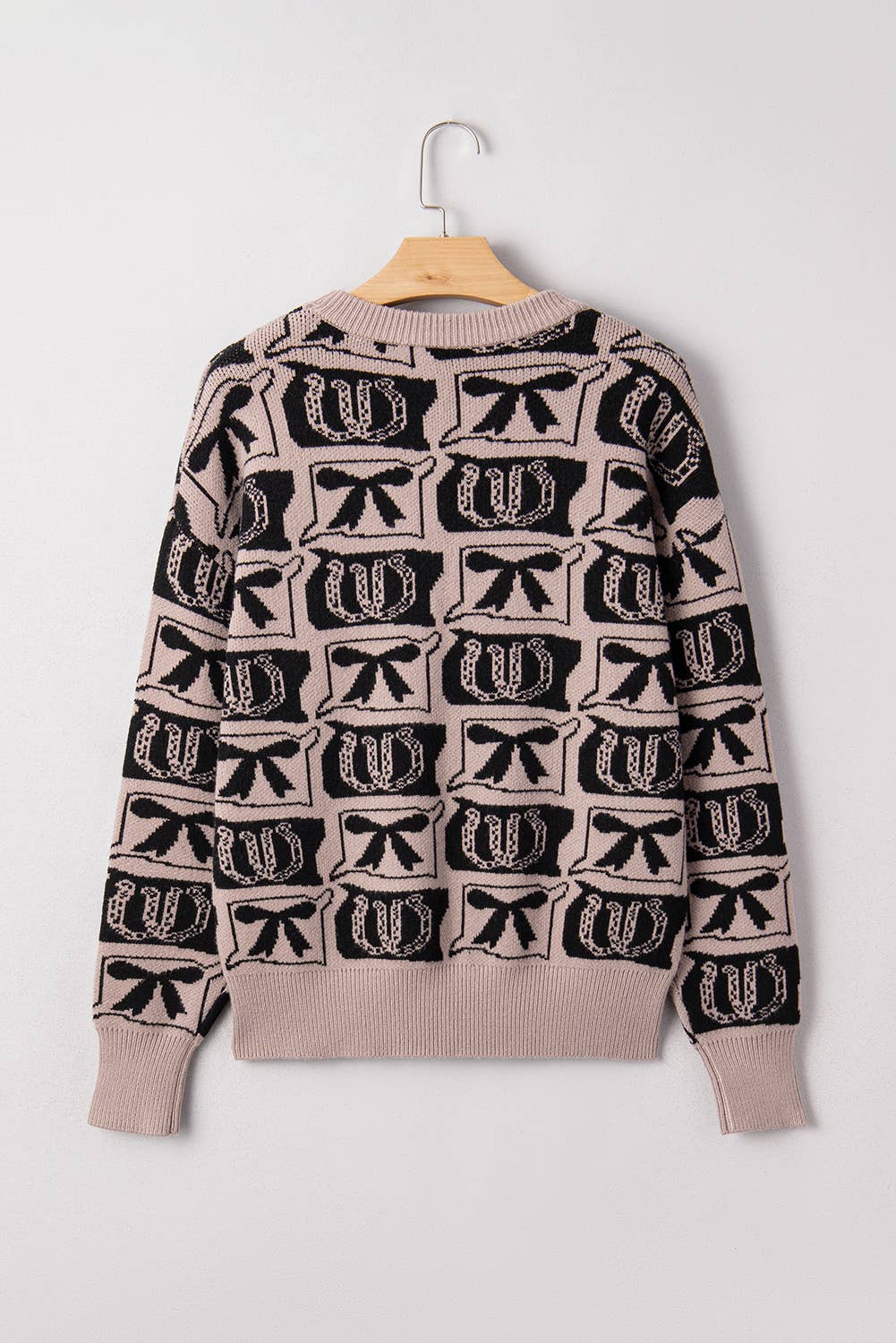 66 Bows Horseshoes Pattern Western Plus Size Sweater (S-4X): Black / XL