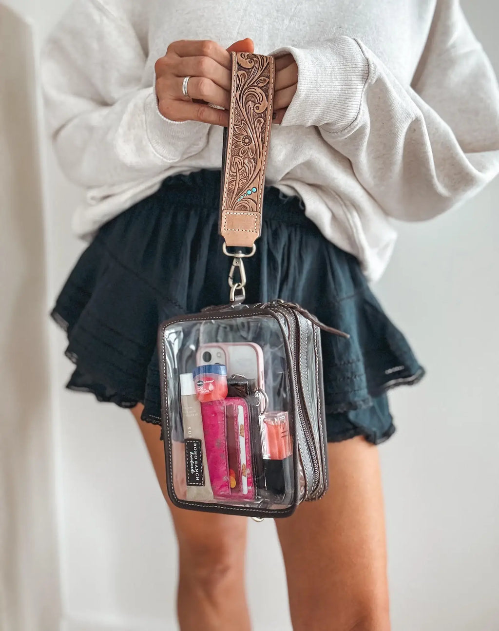 DARLA CLEAR WRISTLET | transparent western purse - game day : BROWN